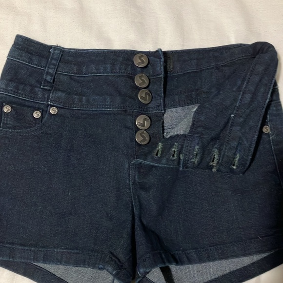 Dark blue denim button up shorts by Scissors - kids size 12 - Picture 3 of 4